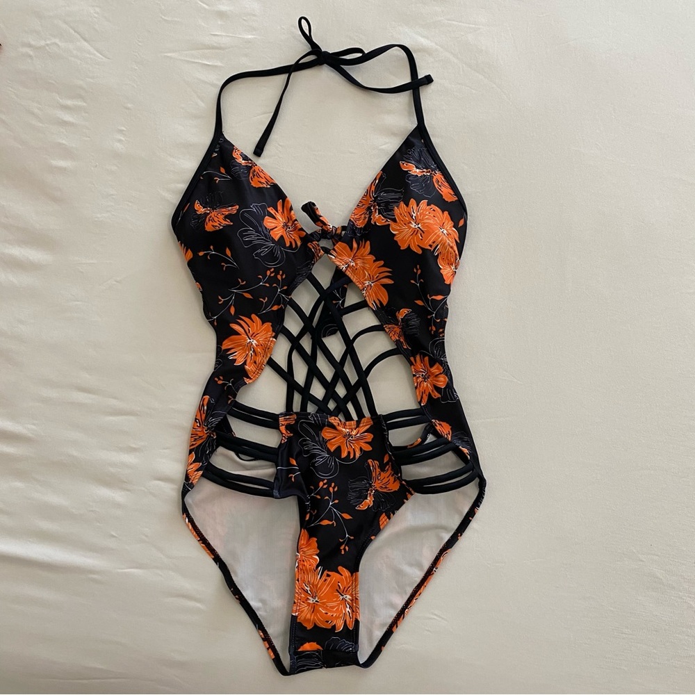 Vibesicily Cut Out Swimsuit Size Small